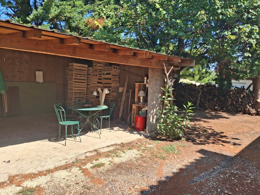 Aire camping-car  Vallabrgues (30300) - Photo 6